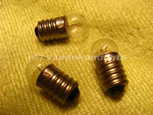 Diverse gloeilampjes 2 5 V 200mA E10 Diverse gloeilampjes 2 5 V 200mA E10