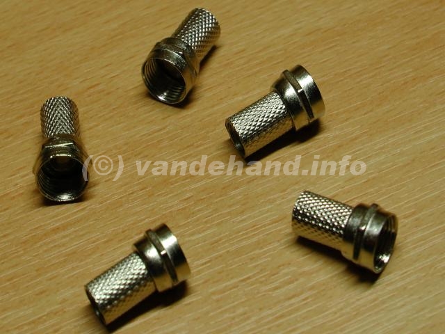 F Connector Twist on Coaxial RG6 F Connector Twist on Coaxial RG6