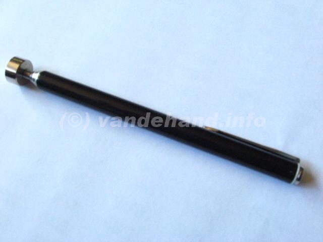 Pickup tool met magneet Pickup tool met magneet